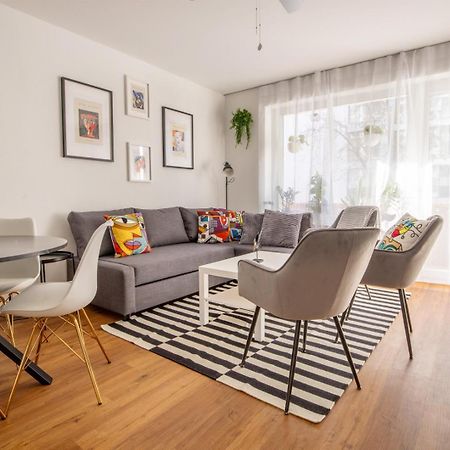 Special Primero Picasso Apartment Basel, Bahnhof Grossbasel 10-Star ภายนอก รูปภาพ